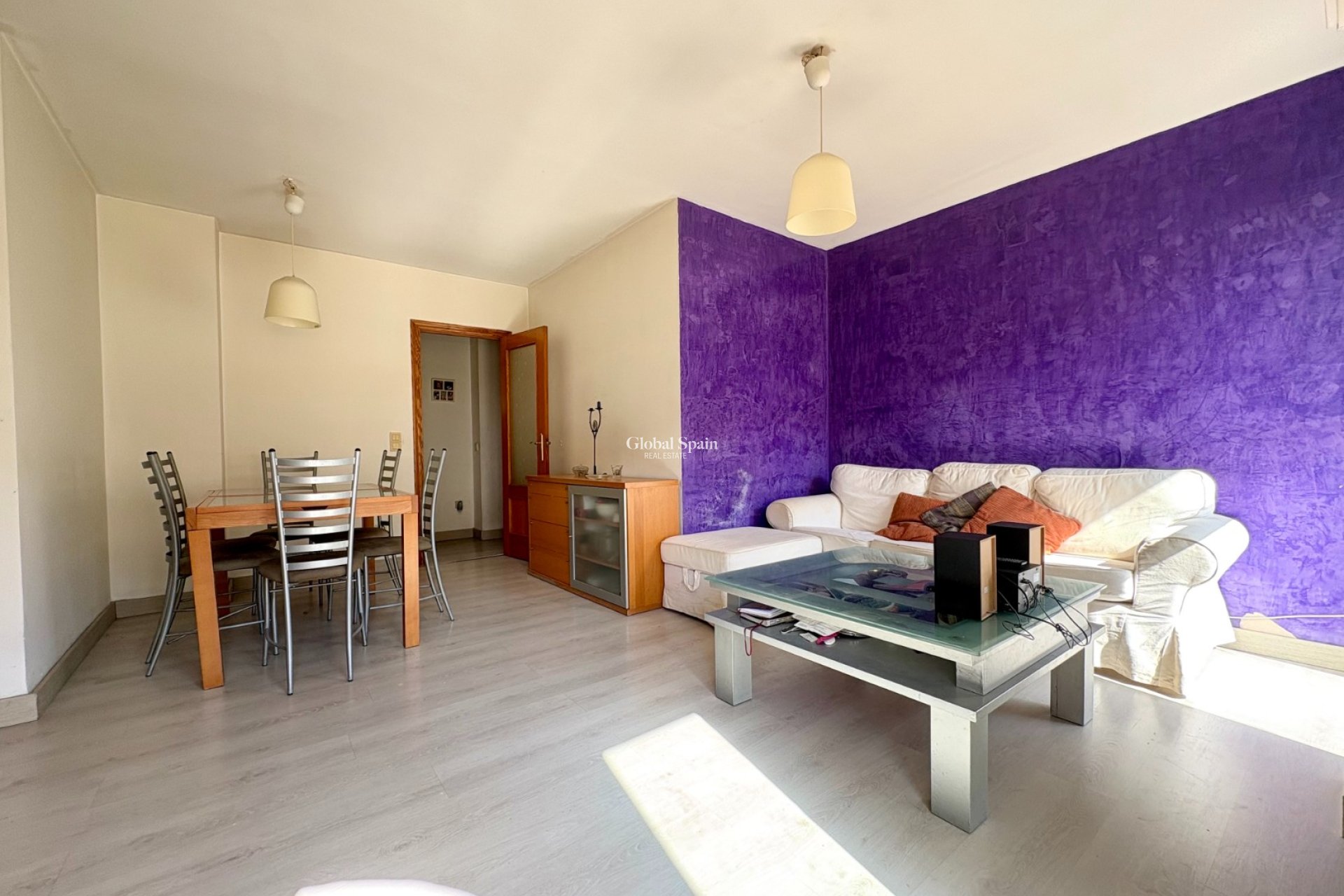 Revente - Appartement -
DENIA - Center