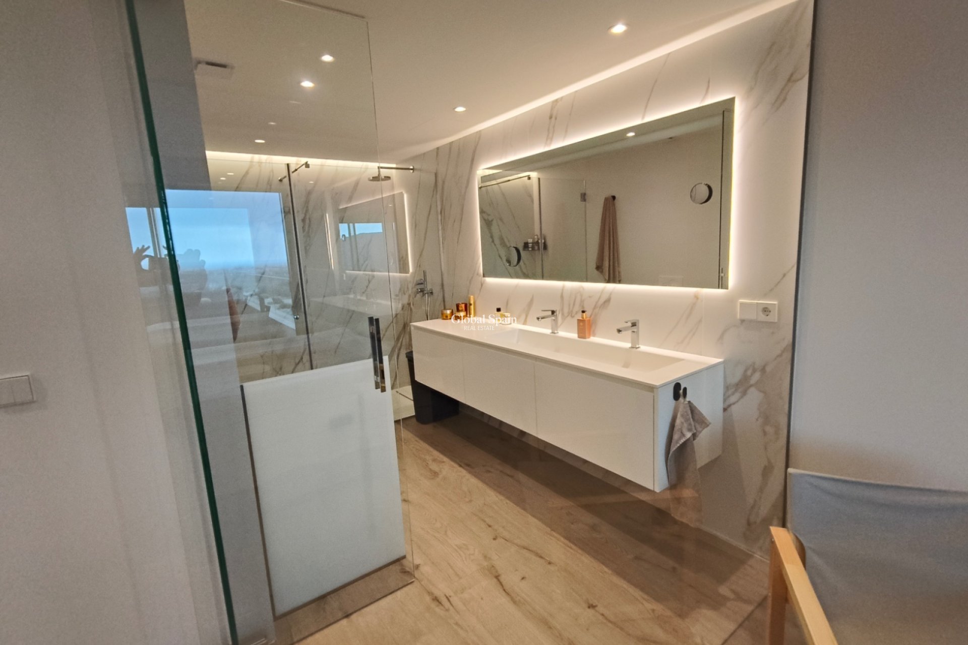 Revente - APPARTEMENT -
DENIA - Costa Blanca