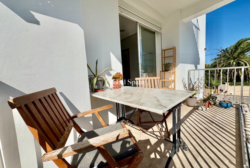 Revente - Appartement -
DENIA - Les Marines - Las Marinas