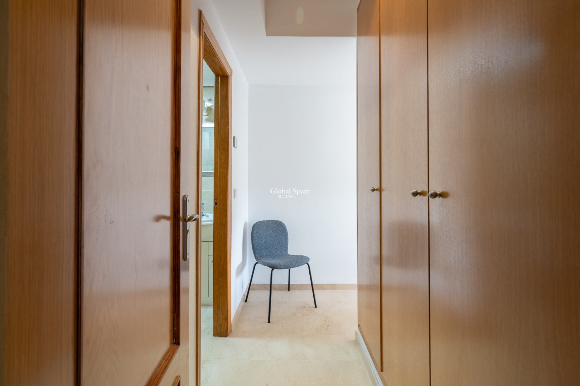 Revente - APPARTEMENT -
DENIA - Port