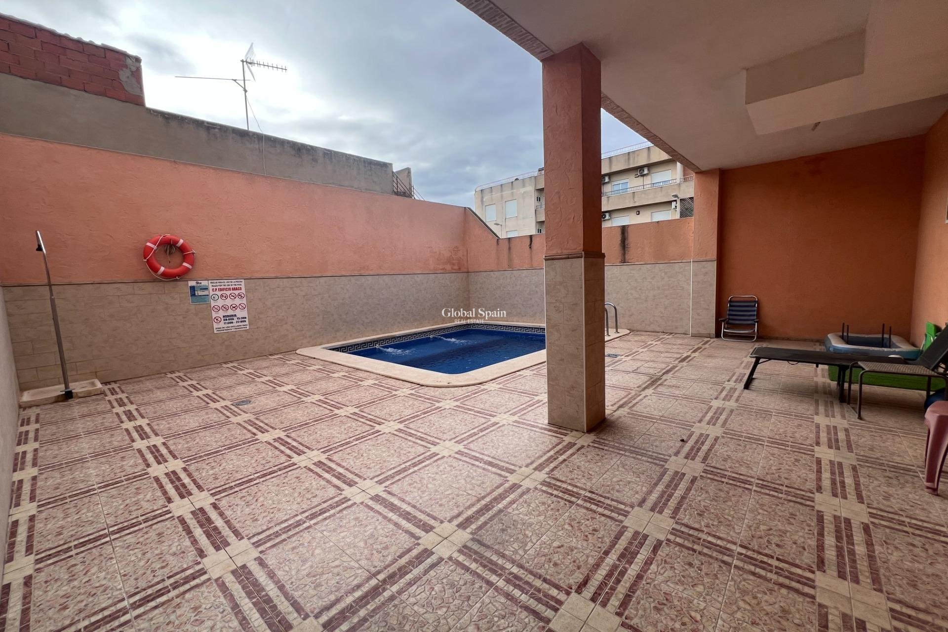 Revente - APPARTEMENT -
DOLORES - Comunidad Valenciana