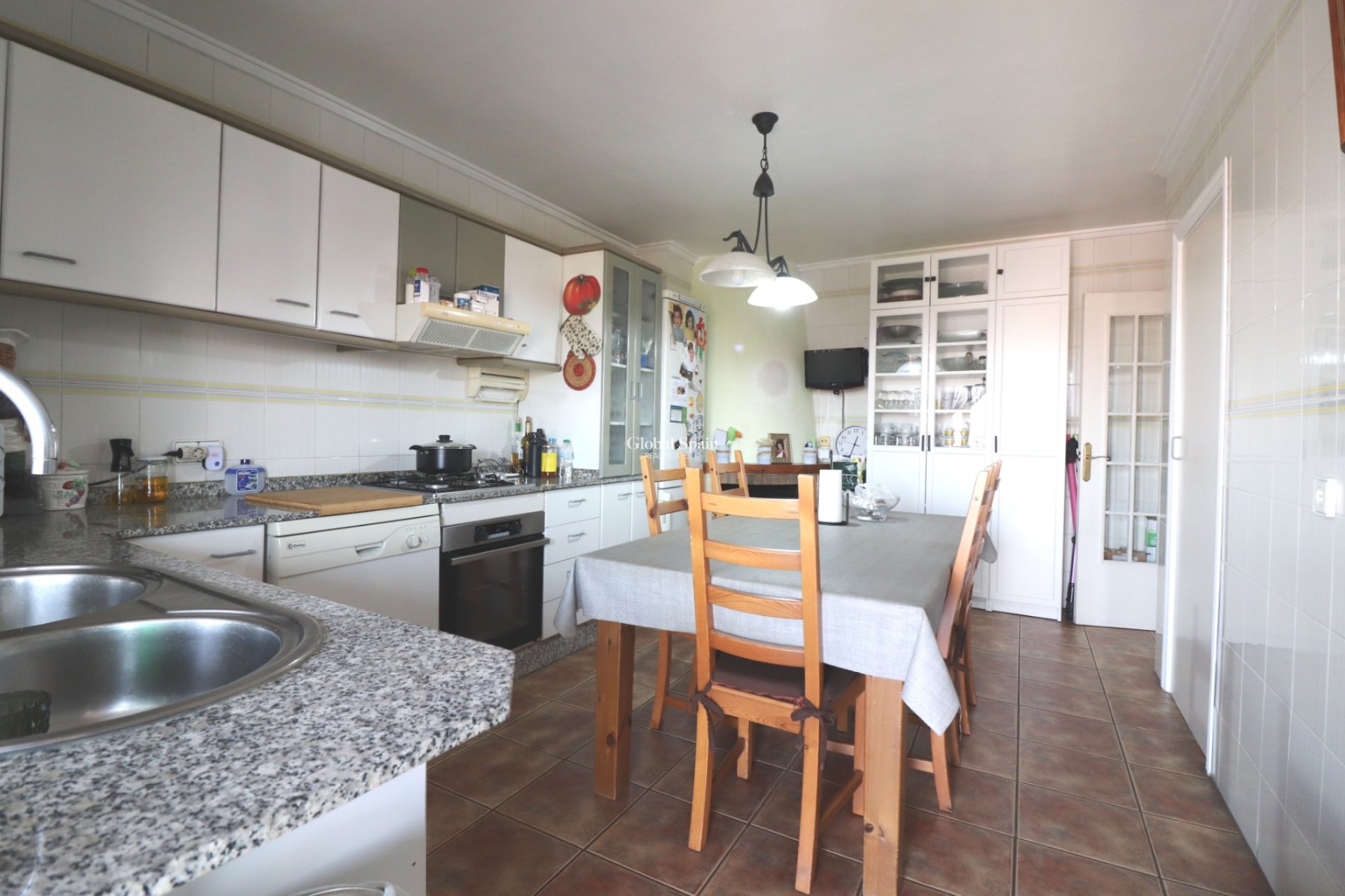 Revente - APPARTEMENT -
Dolores - Dolores - Town