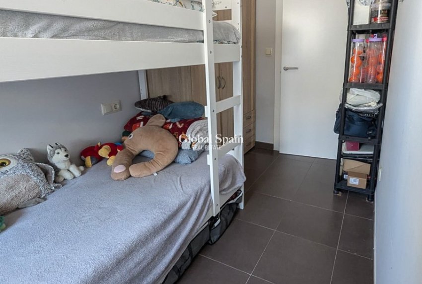 Revente - APPARTEMENT -
EL CAMPELLO - Campello