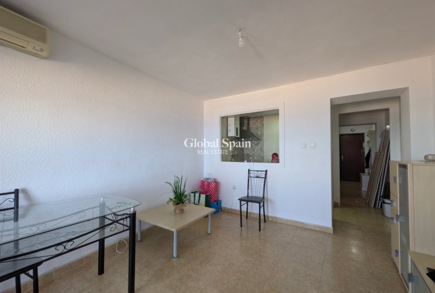 Revente - APPARTEMENT -
EL CAMPELLO - Costa Blanca