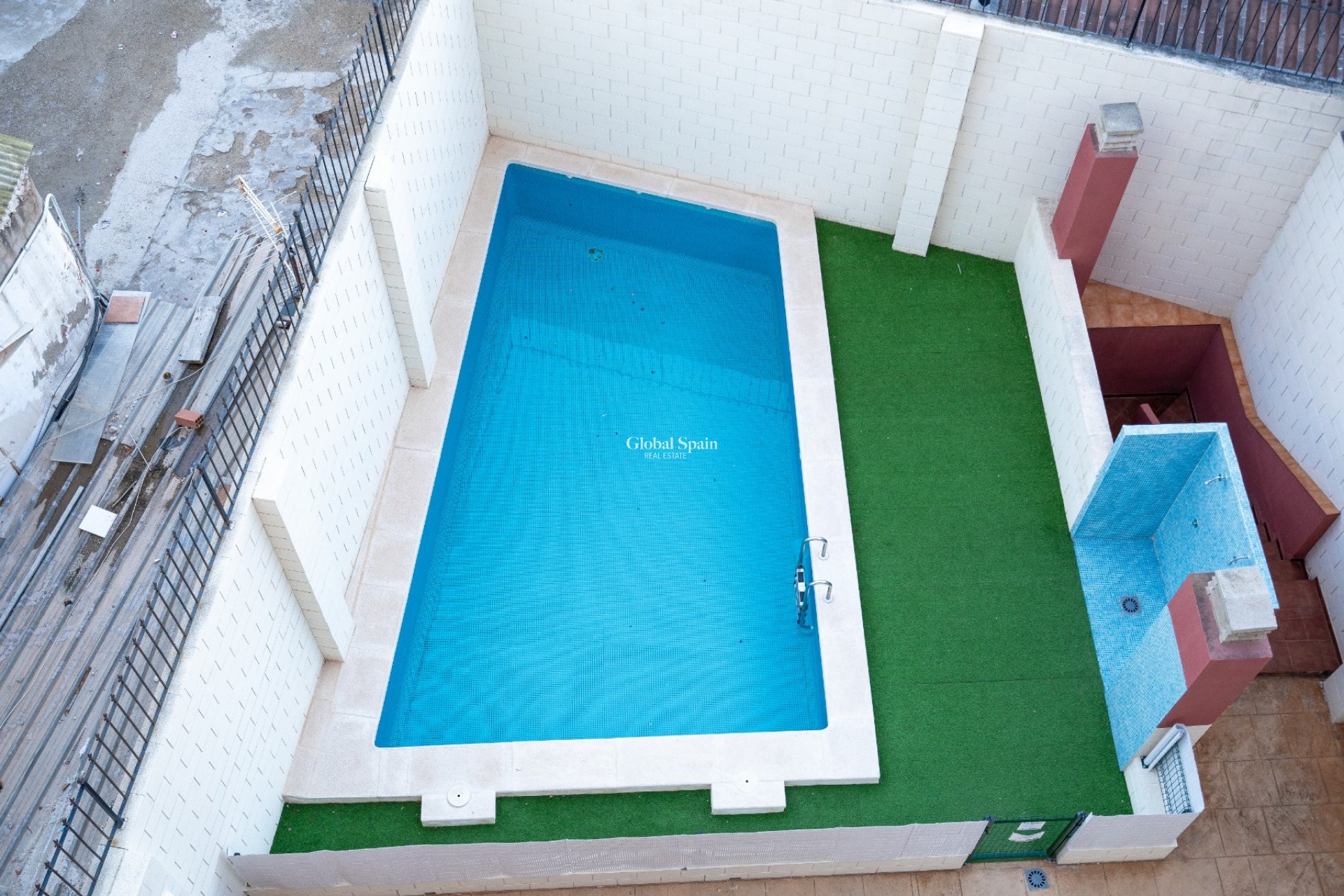 Revente - APPARTEMENT -
EL CAMPELLO - Costa Blanca