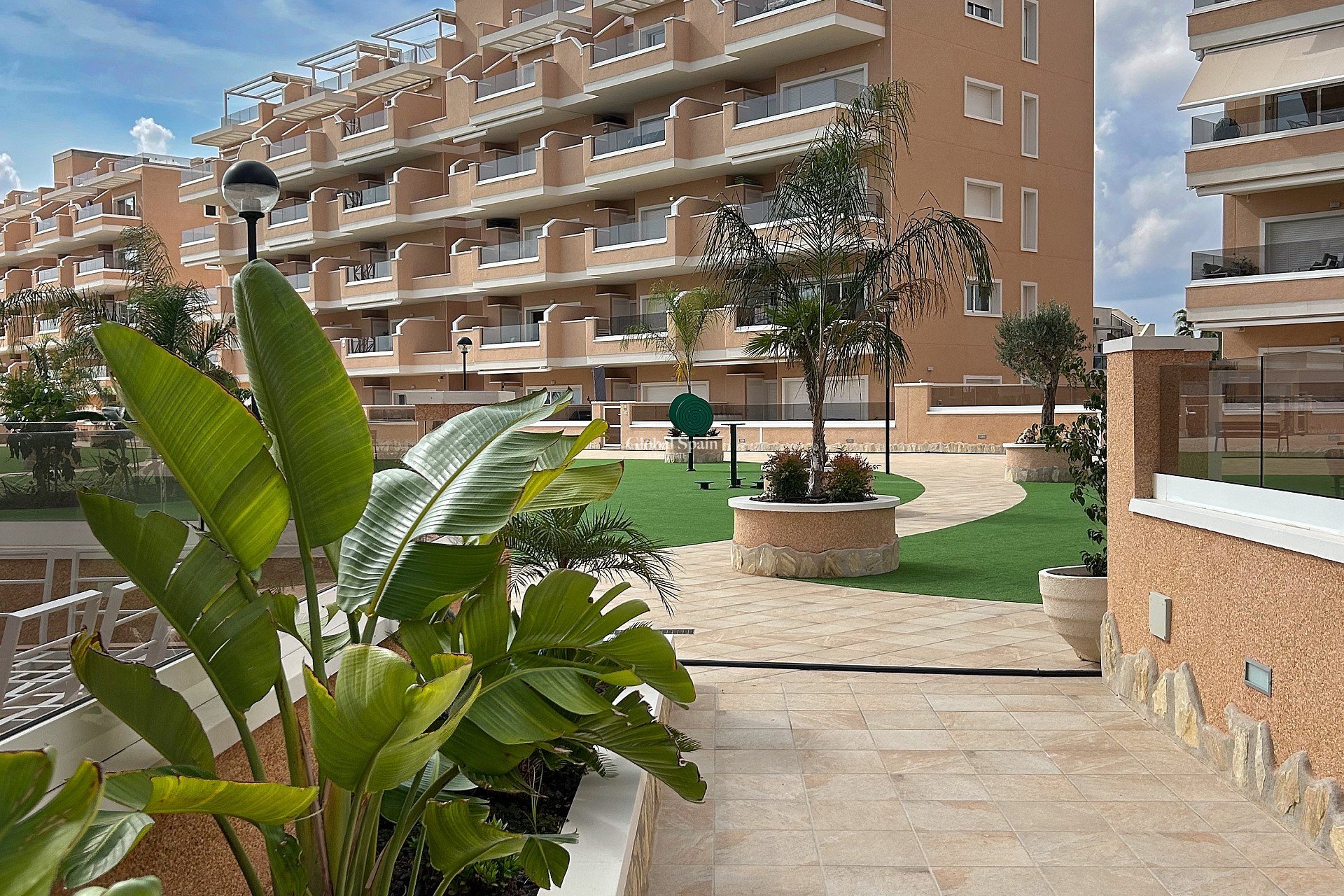 Revente - APPARTEMENT -
EL RASO - Costa Blanca