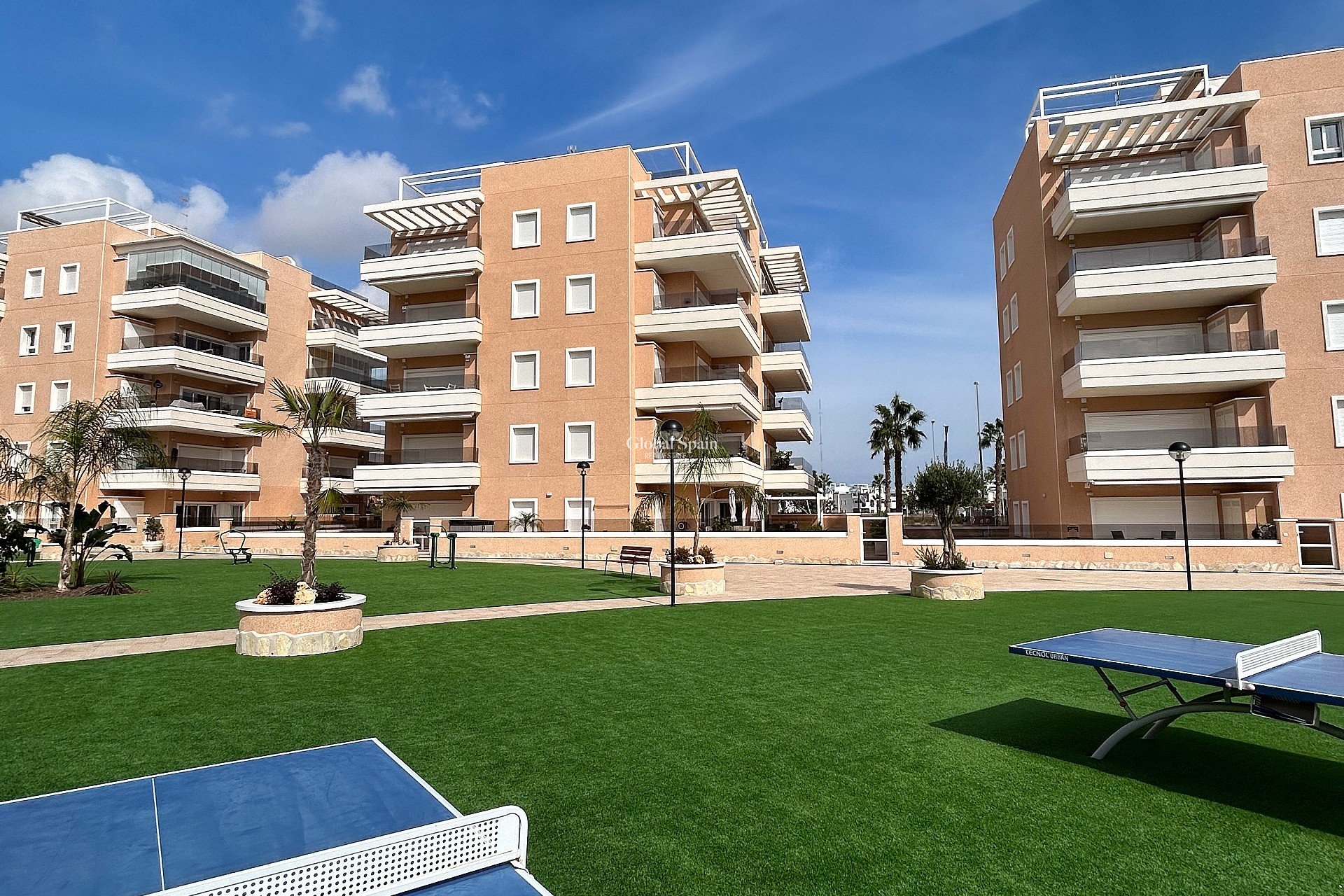 Revente - APPARTEMENT -
EL RASO - Costa Blanca