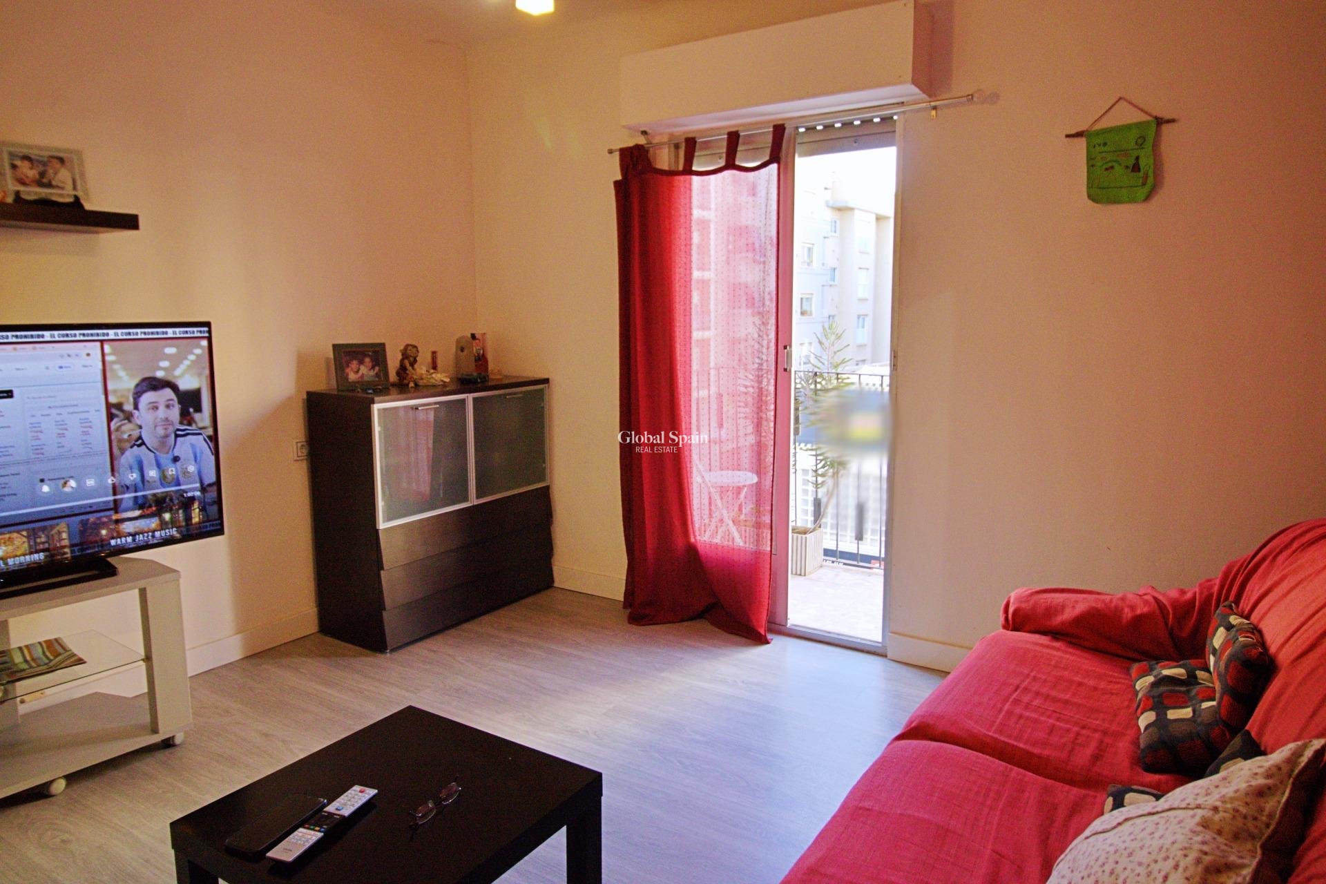 Revente - APPARTEMENT -
ELCHE - Plaza Crevillente-juzgados