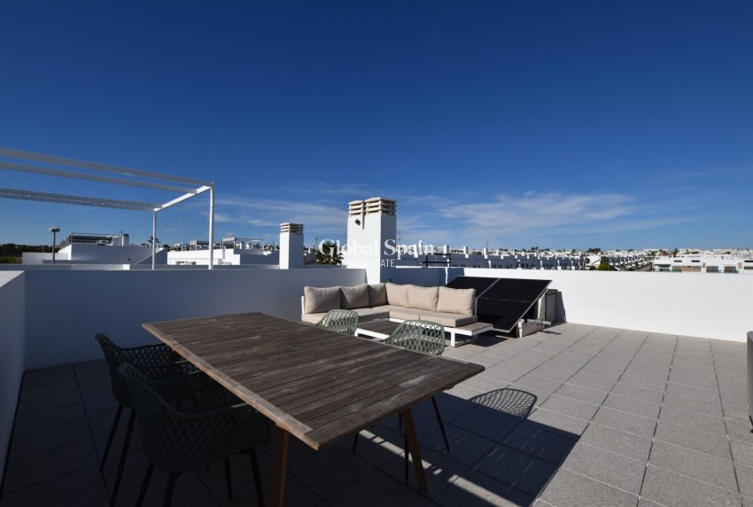 Revente - APPARTEMENT -
ENTRE NARANJOS VISTABELLA GOLF