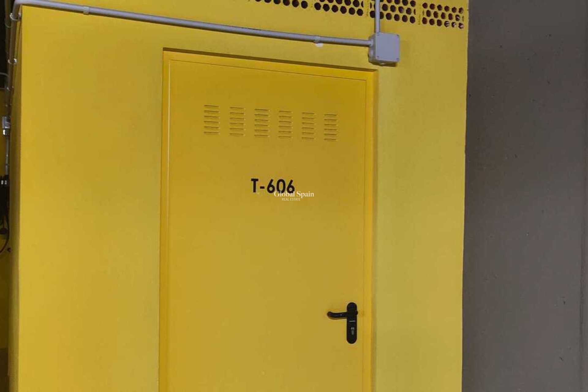 Revente - APPARTEMENT -
FINESTRAT - Costa Blanca