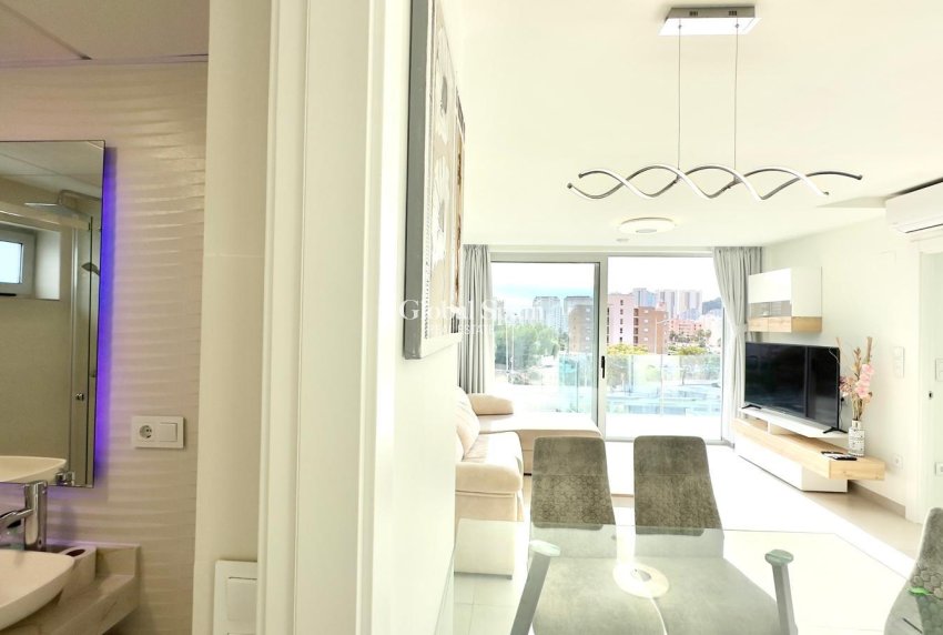 Revente - APPARTEMENT -
FINESTRAT