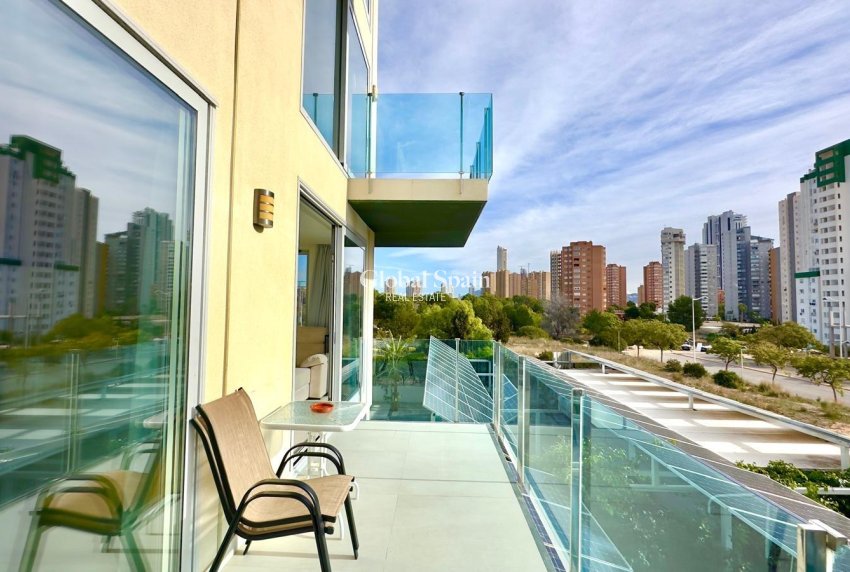 Revente - APPARTEMENT -
FINESTRAT