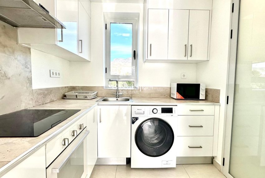 Revente - APPARTEMENT -
FINESTRAT