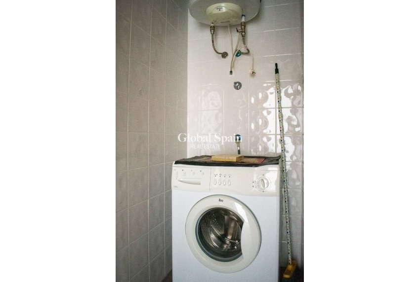 Revente - Appartement - Flat -
GUARDAMAR DEL SEGURA