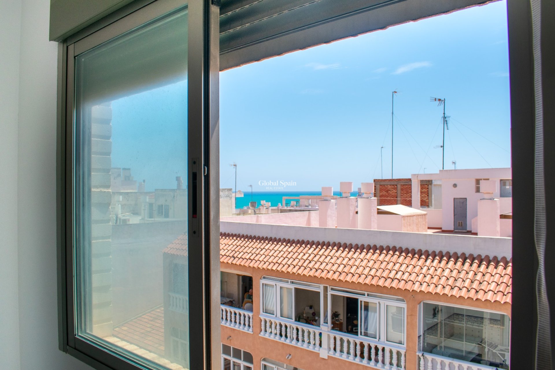 Revente - Appartement - Flat -
GUARDAMAR DEL SEGURA