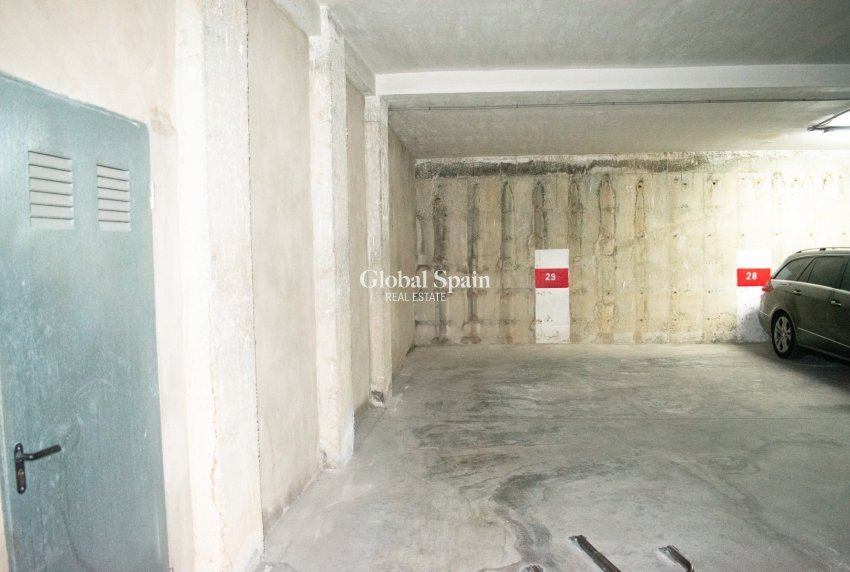 Revente - Appartement - Flat -
ORIHUELA COSTA - Playa Flamenca