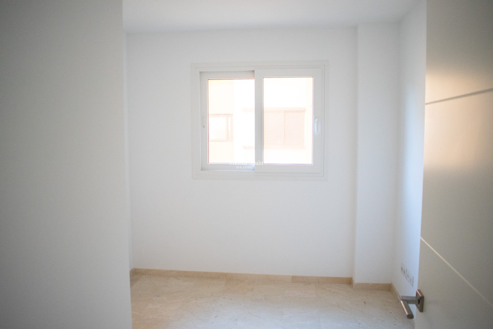Revente - Appartement - Flat -
ORIHUELA COSTA - Punta Prima