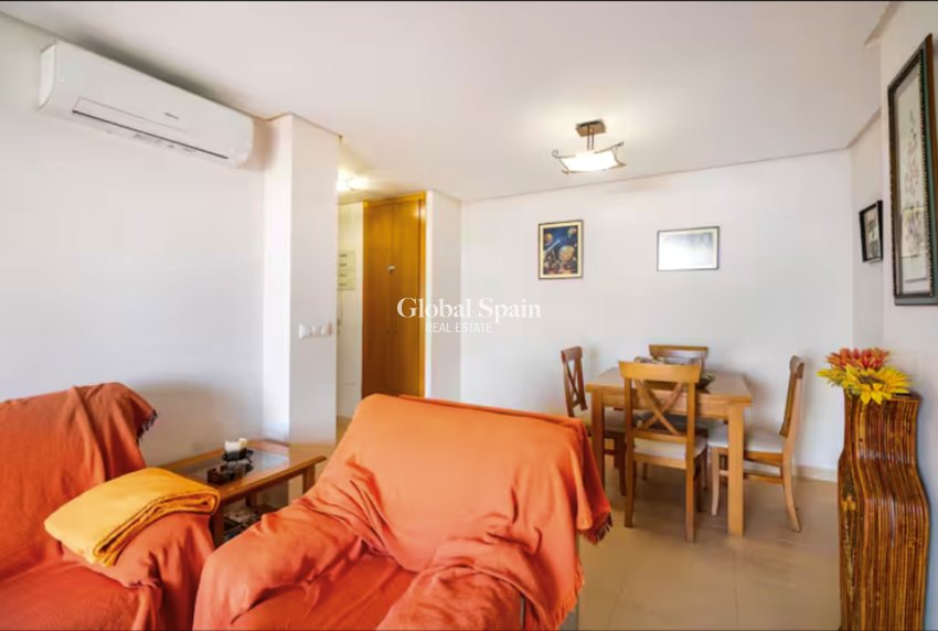 Revente - Appartement - Flat -
PILAR DE LA HORADADA - MIL PALMERAS 