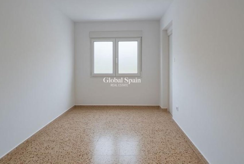 Revente - Appartement - Flat -
SAN PEDRO DEL PINATAR - Lo pagan