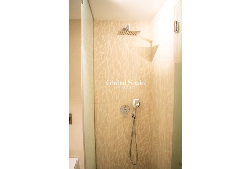 Revente - Appartement - Flat -
TORREVIEJA - Torrevieja Centro