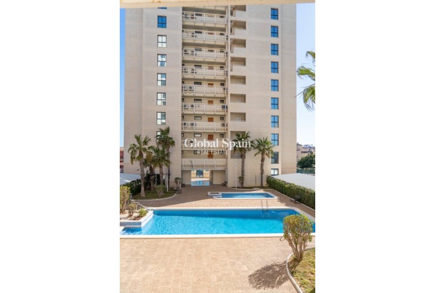 Revente - Appartement - Flat -
Torrevieja