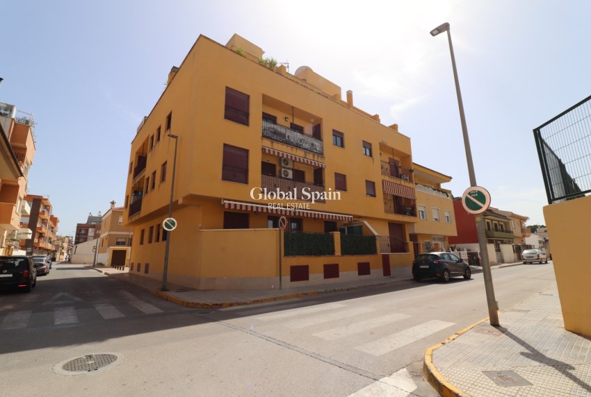 Revente - APPARTEMENT -
Formentera del Segura - Formentera - Village