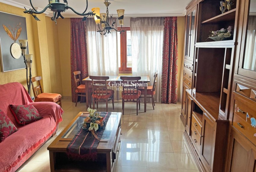 Revente - APPARTEMENT -
FORMENTERA DEL SEGURA - Palacios