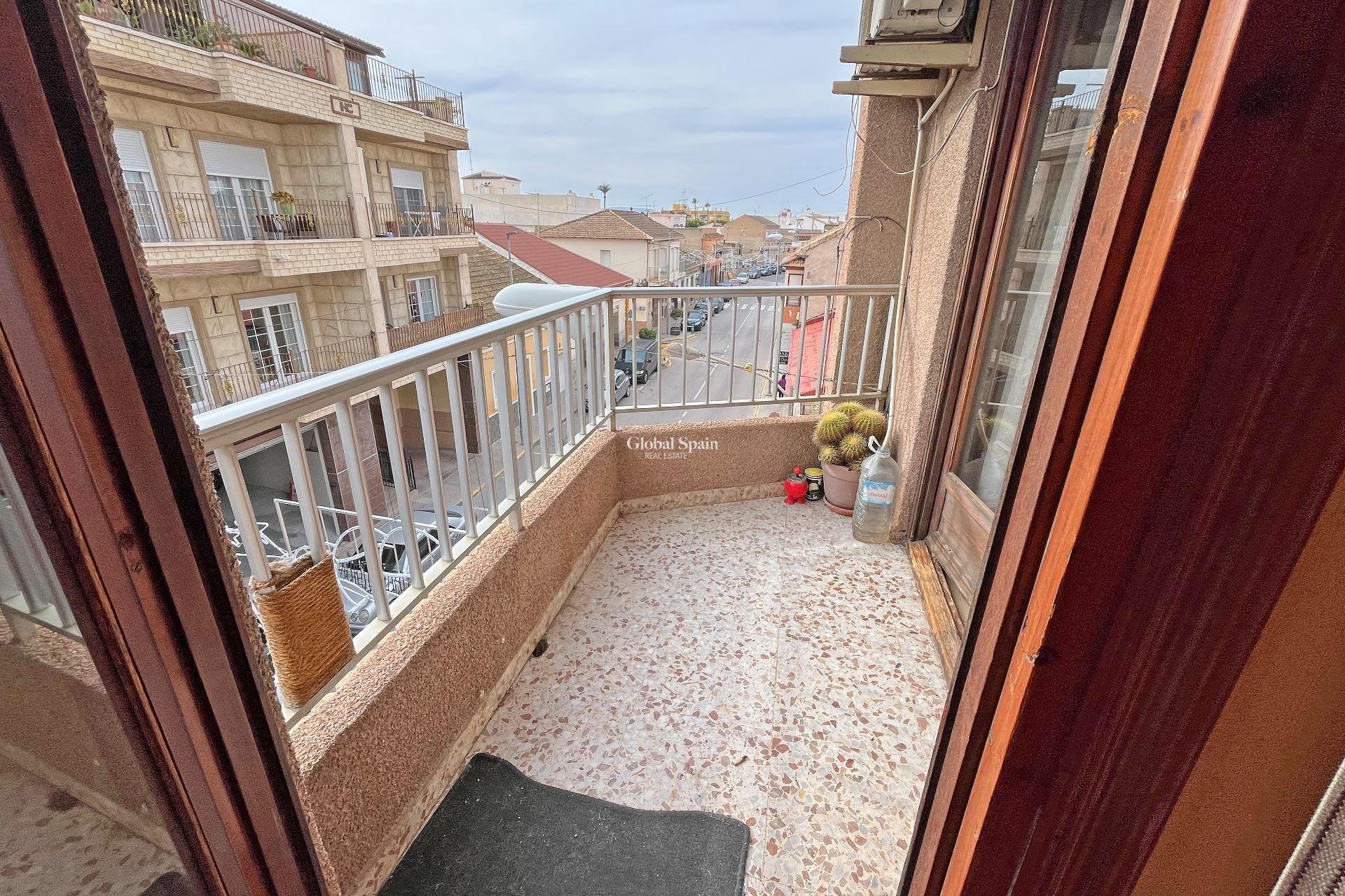 Revente - APPARTEMENT -
FORMENTERA DEL SEGURA - Palacios