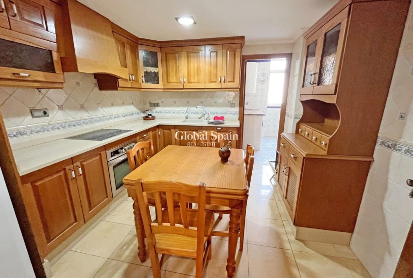 Revente - APPARTEMENT -
FORMENTERA DEL SEGURA - Palacios