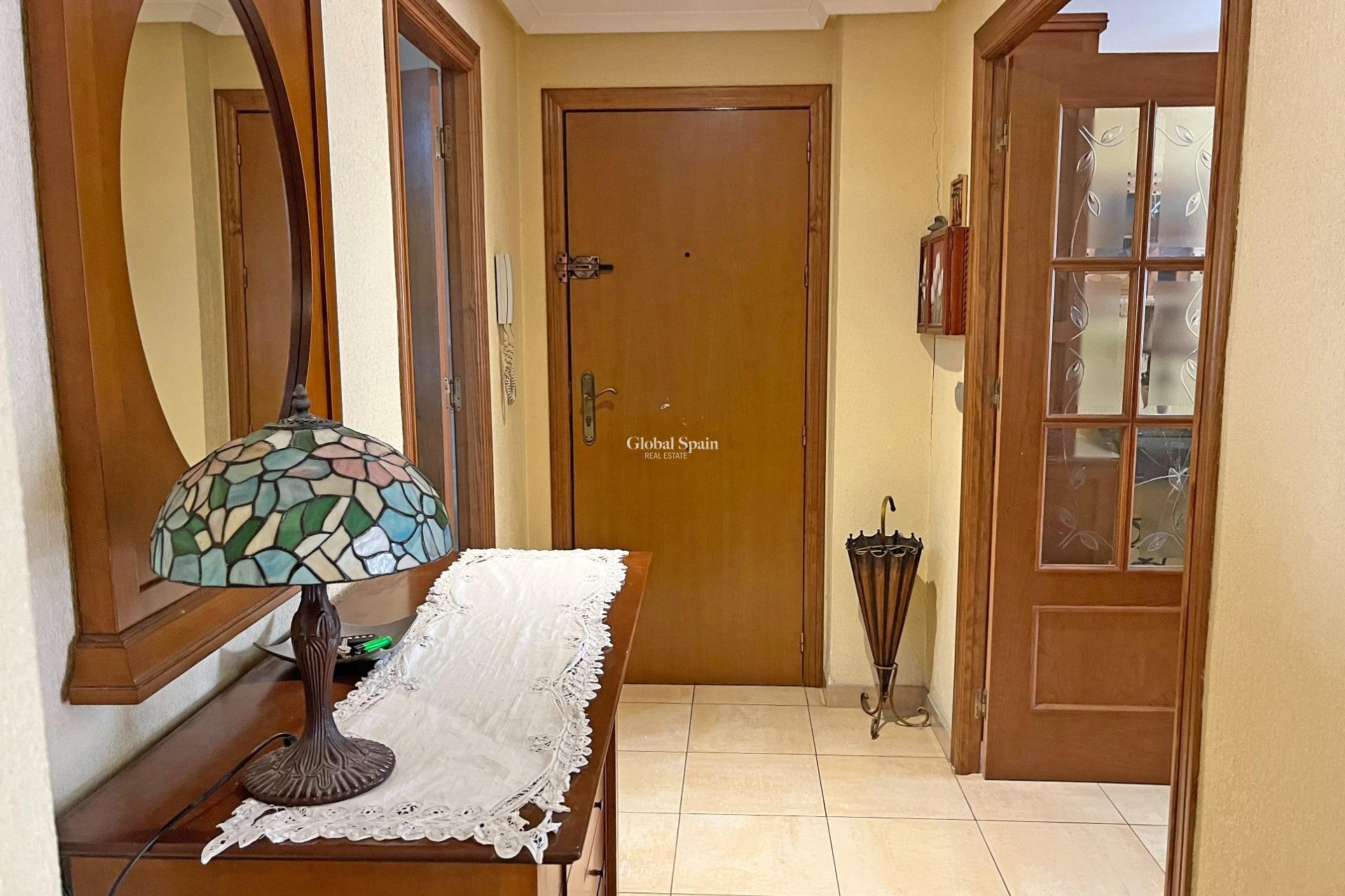 Revente - APPARTEMENT -
FORMENTERA DEL SEGURA - Palacios