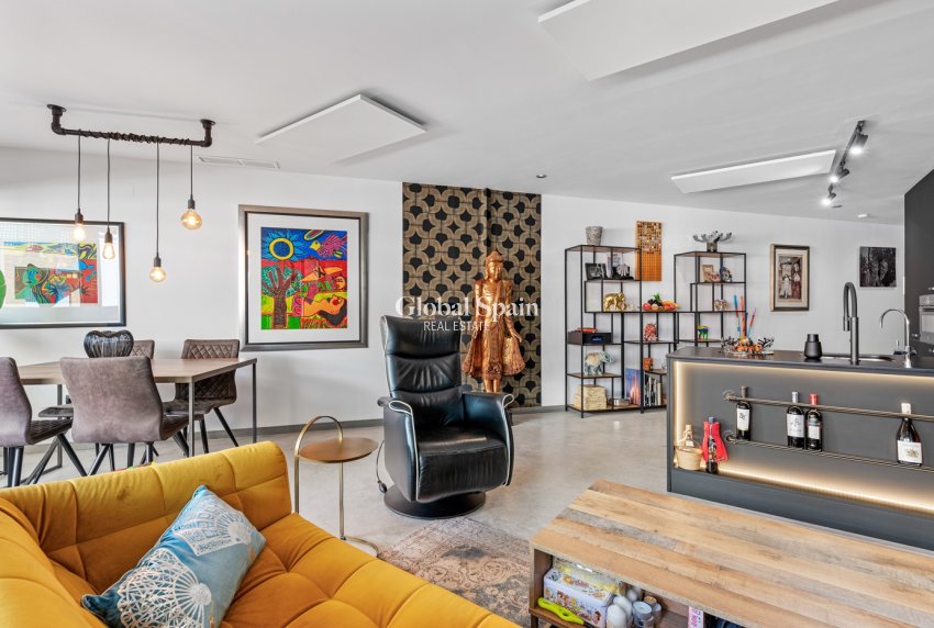 Revente - Appartement -
FORMENTERA DEL SEGURA