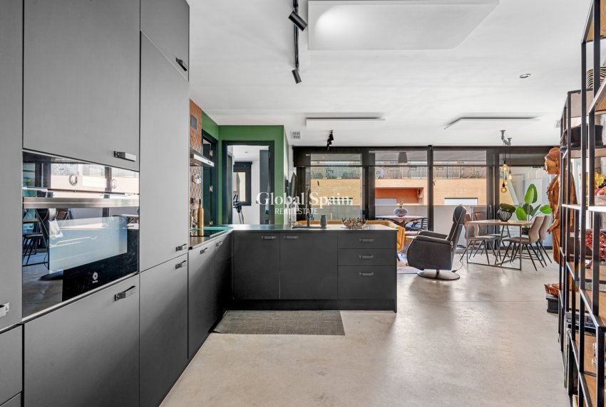 Revente - Appartement -
FORMENTERA DEL SEGURA