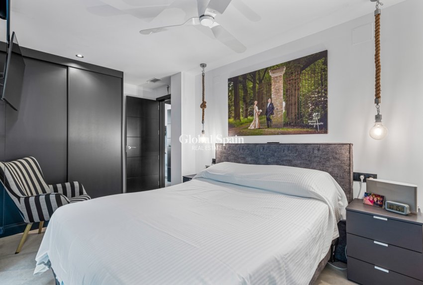 Revente - Appartement -
FORMENTERA DEL SEGURA