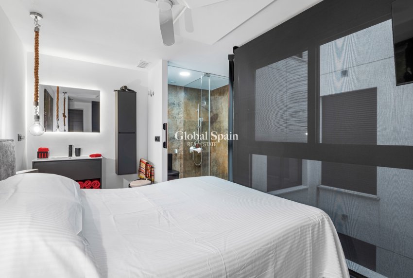 Revente - Appartement -
FORMENTERA DEL SEGURA