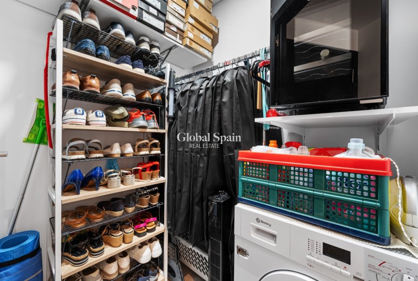 Revente - Appartement -
FORMENTERA DEL SEGURA