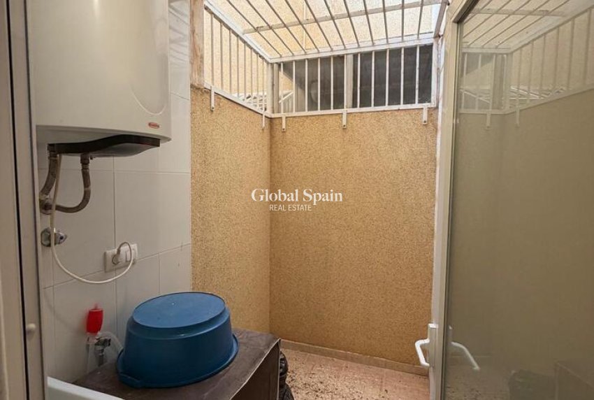 Revente - APPARTEMENT -
GRAN ALACANT - Costa Blanca