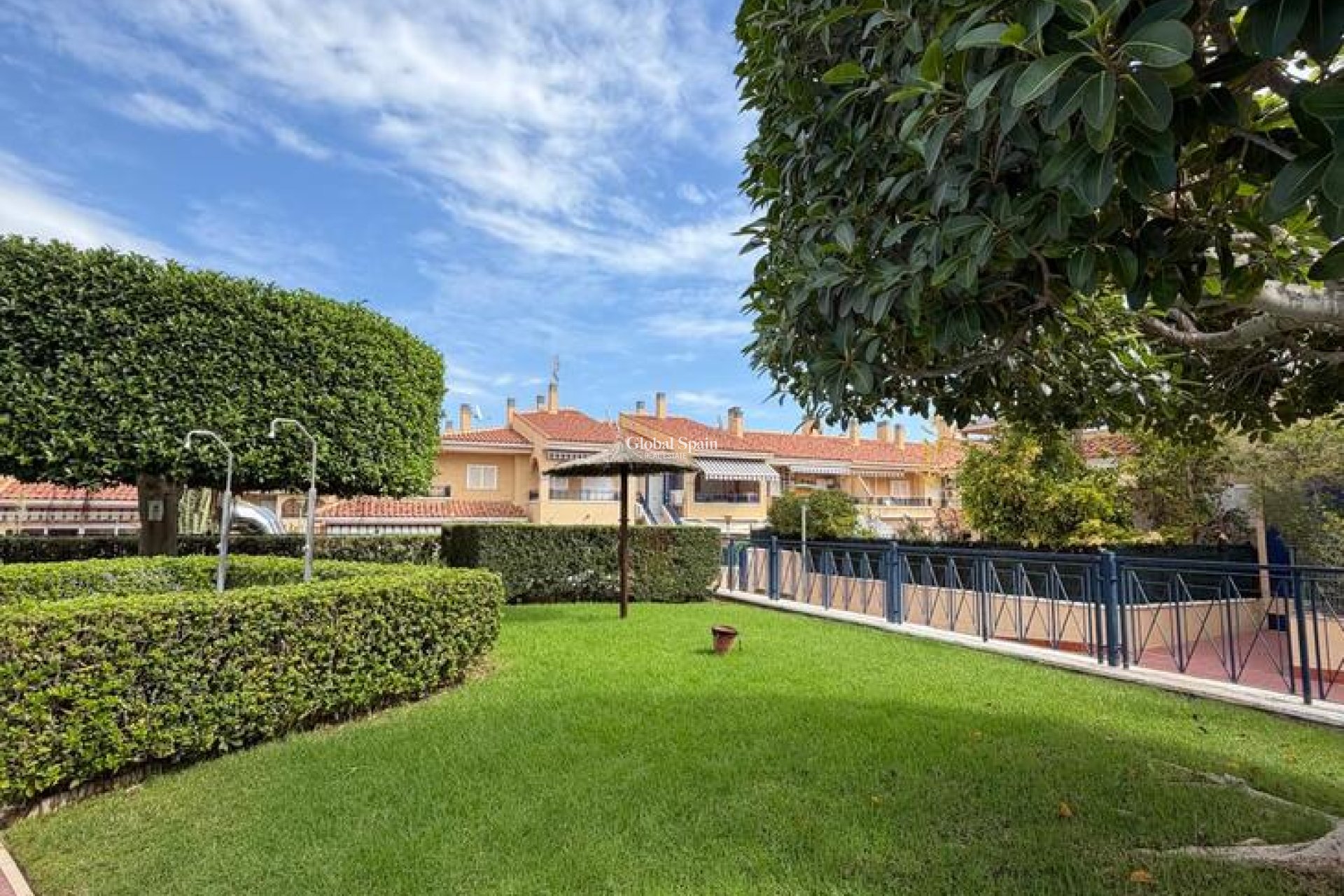 Revente - APPARTEMENT -
GRAN ALACANT - Costa Blanca