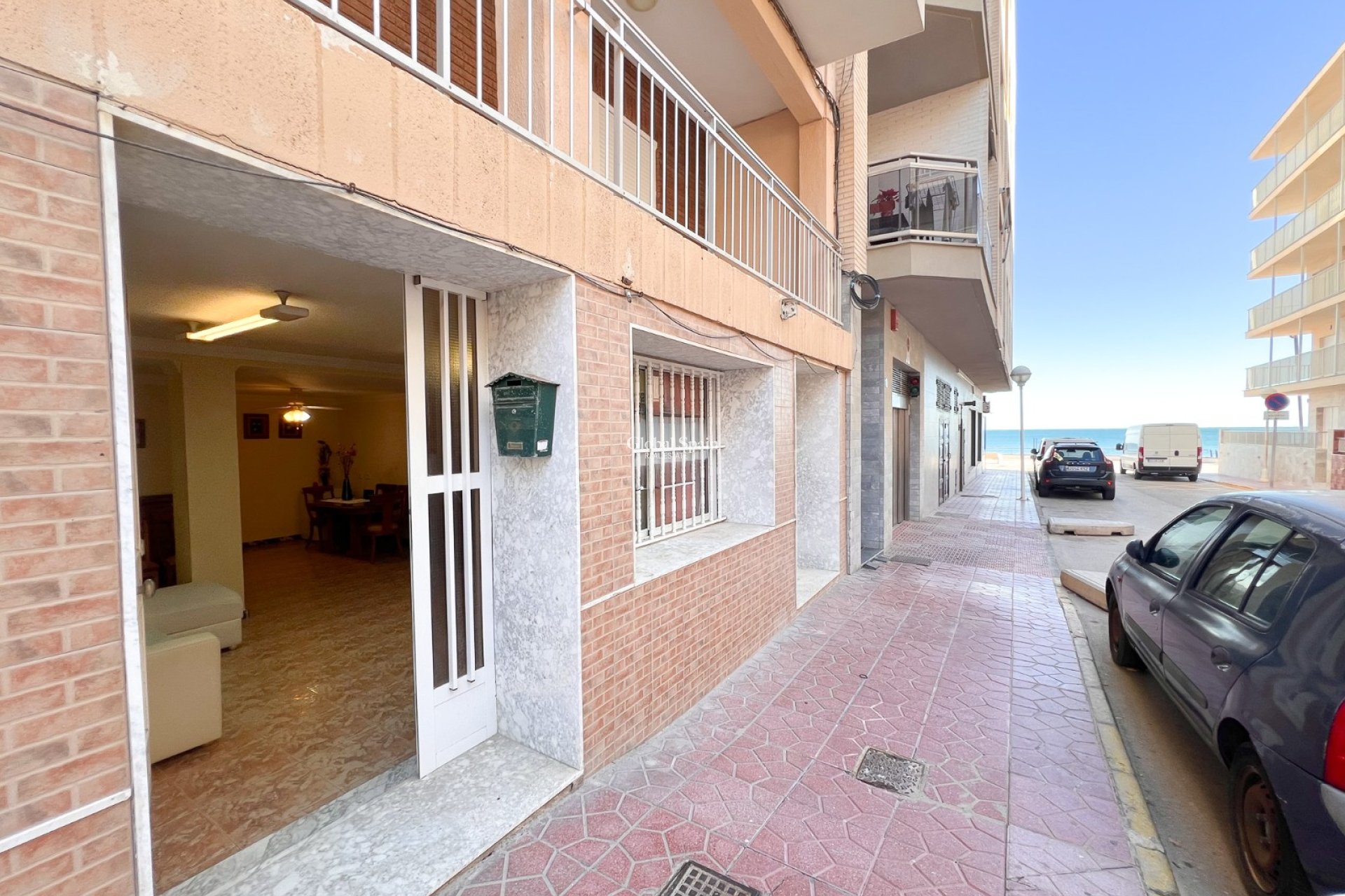 Revente - APPARTEMENT -
GUARDAMAR DEL SEGURA - Beach Guardamar