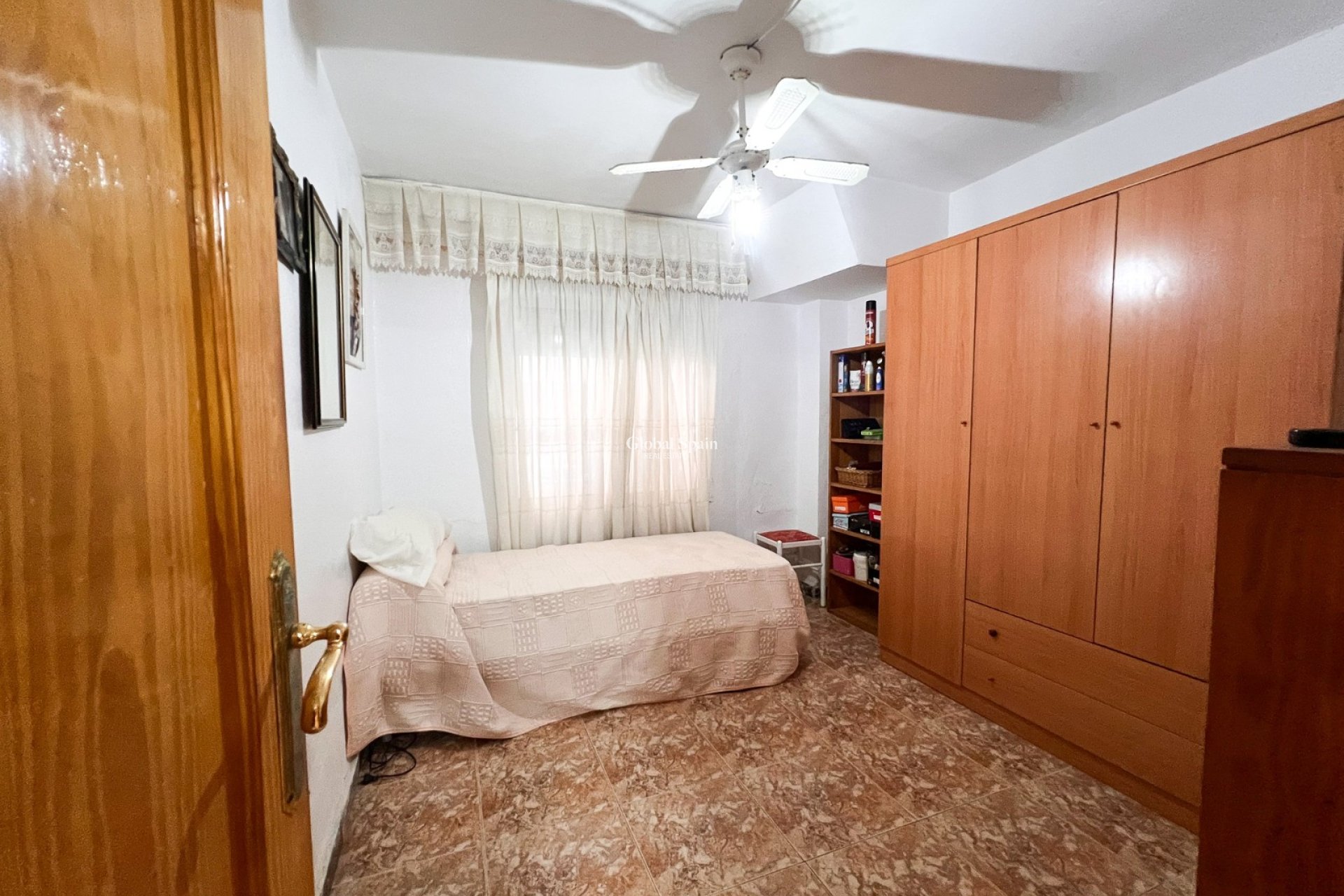 Revente - APPARTEMENT -
GUARDAMAR DEL SEGURA - Beach Guardamar