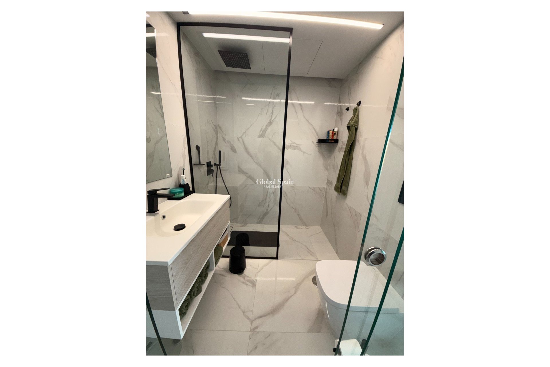 Revente - APPARTEMENT -
GUARDAMAR DEL SEGURA - Costa Blanca