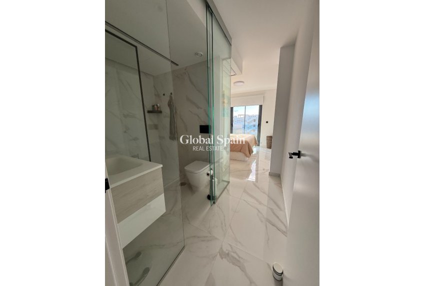 Revente - APPARTEMENT -
GUARDAMAR DEL SEGURA - Costa Blanca