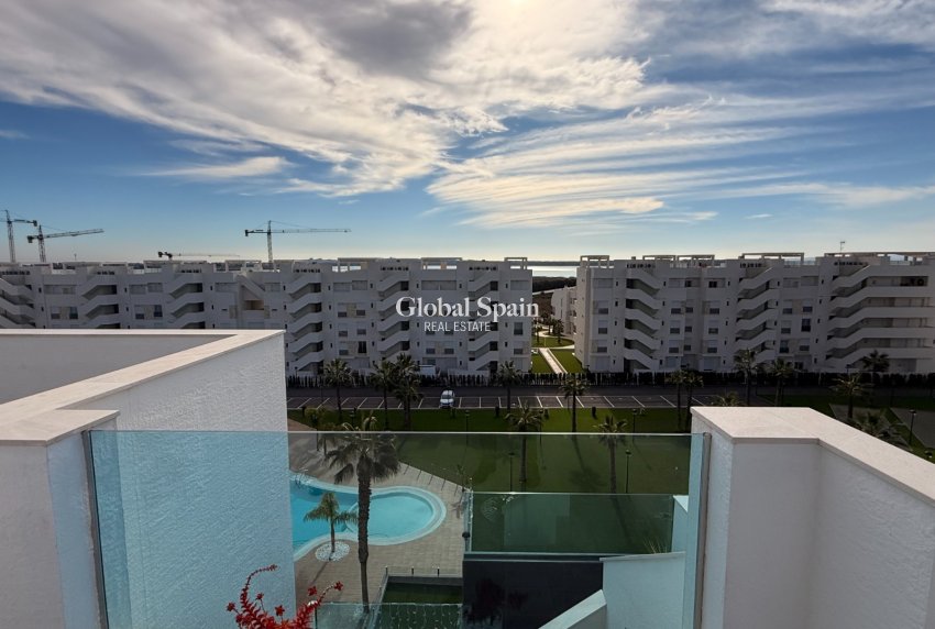 Revente - APPARTEMENT -
GUARDAMAR DEL SEGURA - Costa Blanca