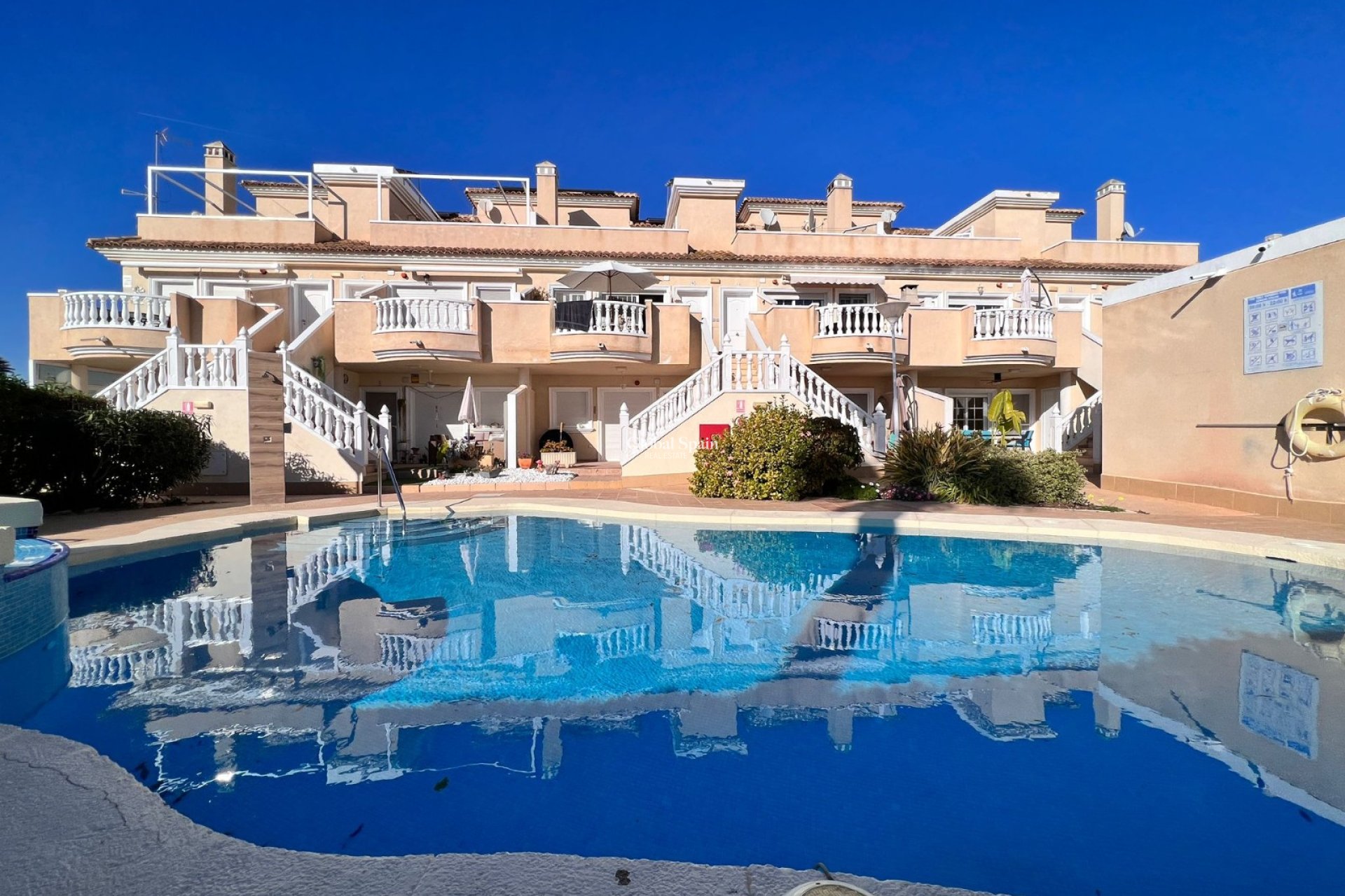 Revente - APPARTEMENT -
GUARDAMAR DEL SEGURA - Costa Blanca