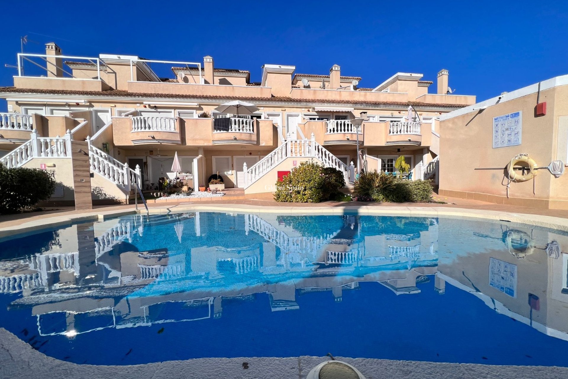 Revente - APPARTEMENT -
GUARDAMAR DEL SEGURA - Costa Blanca