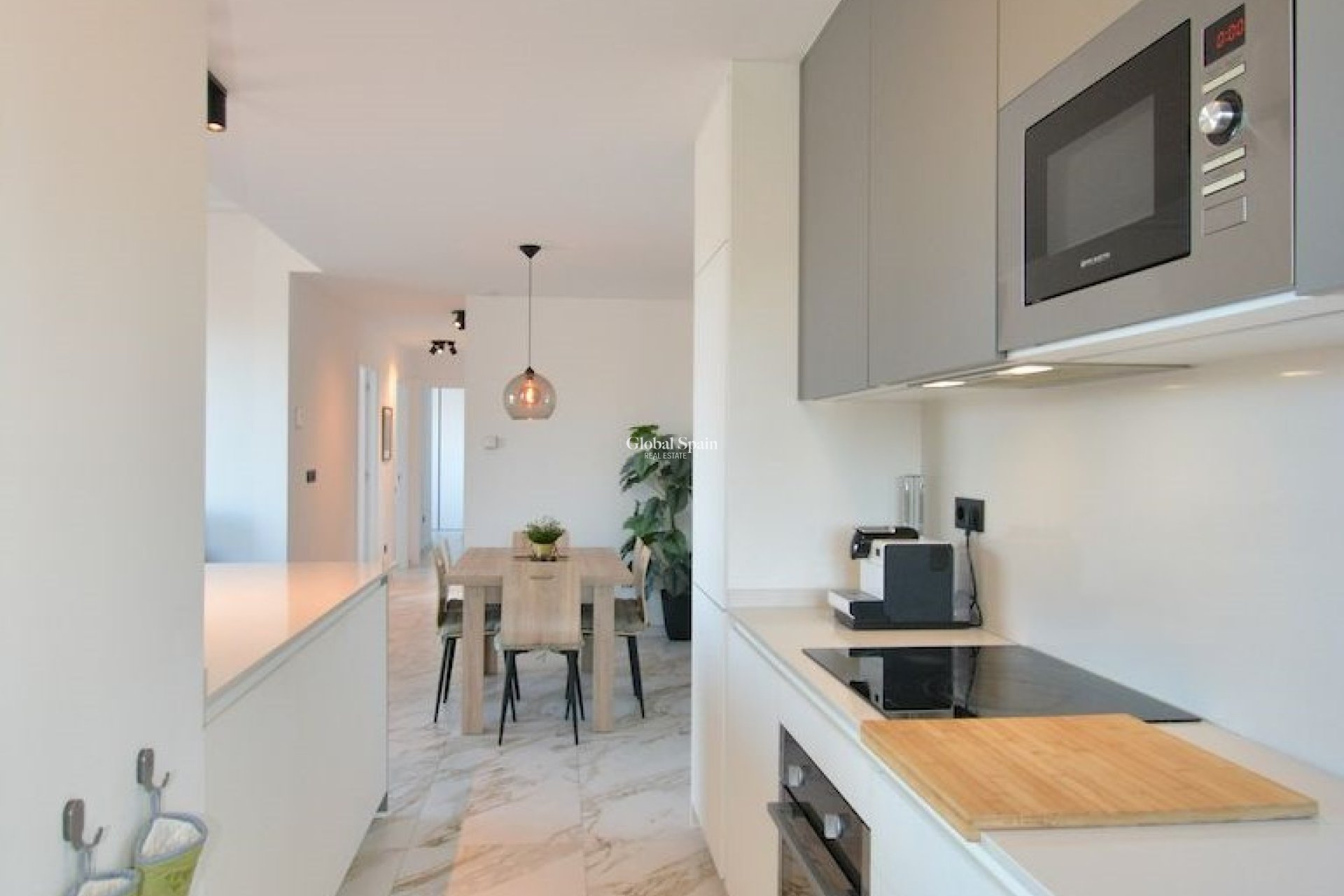 Revente - APPARTEMENT -
GUARDAMAR DEL SEGURA - Costa Blanca