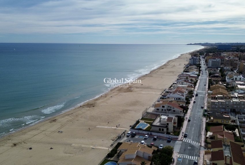 Revente - APPARTEMENT -
GUARDAMAR DEL SEGURA - Costa Blanca