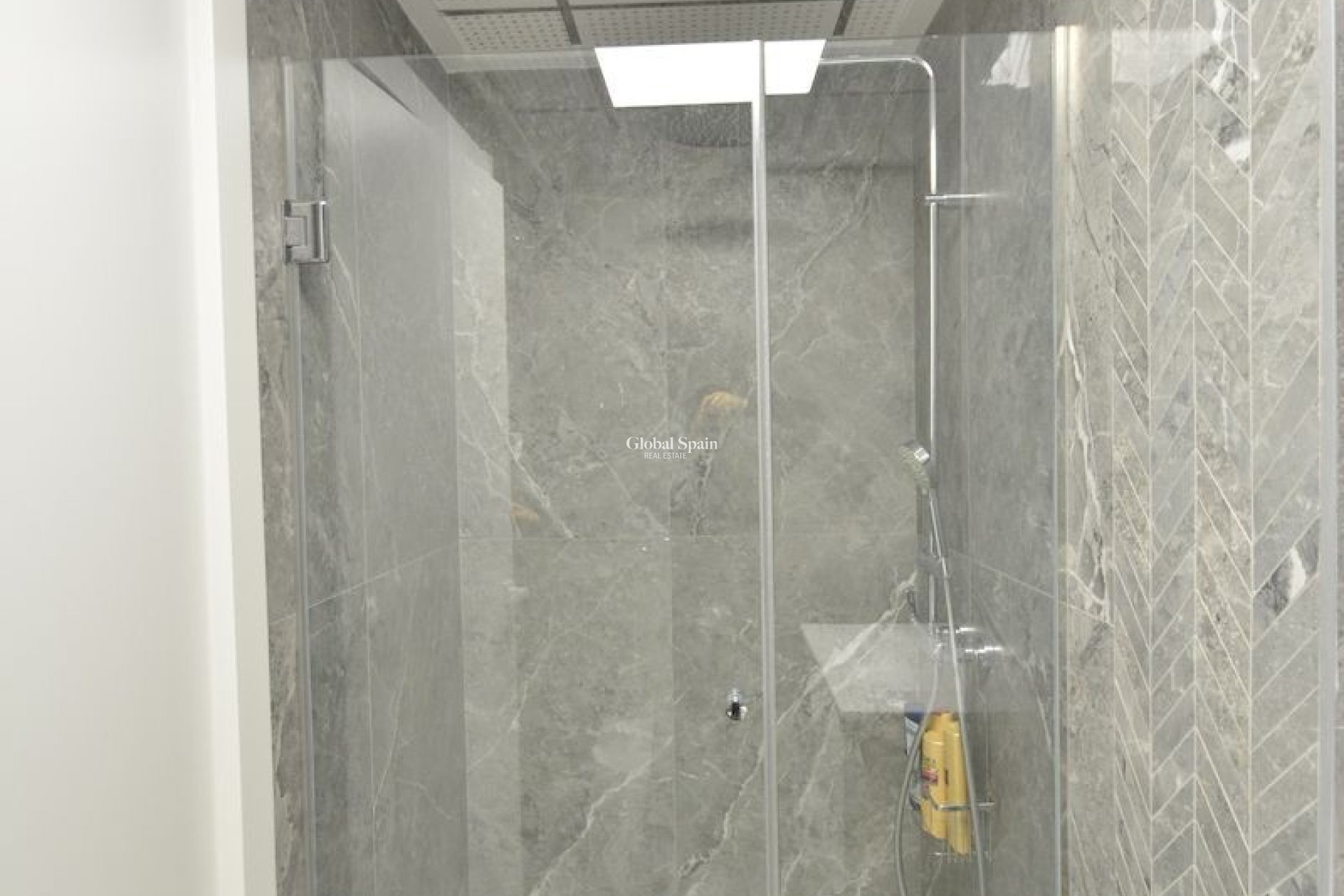 Revente - APPARTEMENT -
GUARDAMAR DEL SEGURA - Costa Blanca