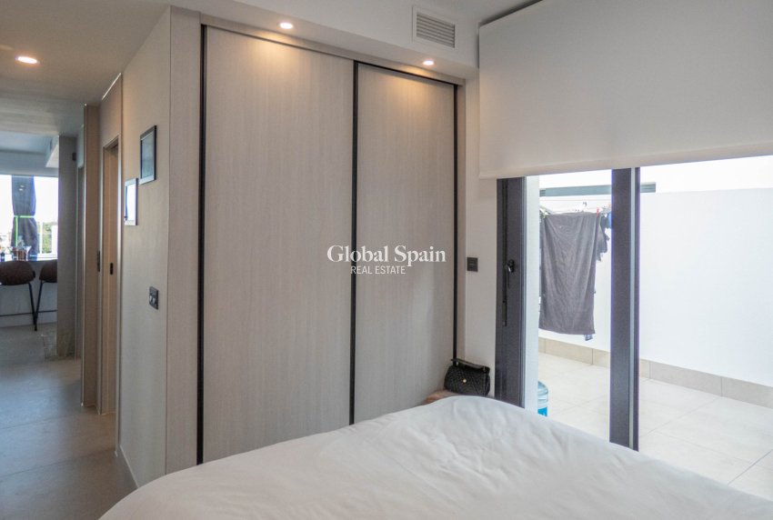 Revente - APPARTEMENT -
GUARDAMAR DEL SEGURA - Costa Blanca