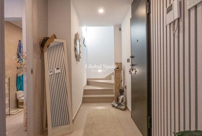 Revente - APPARTEMENT -
GUARDAMAR DEL SEGURA - Costa Blanca