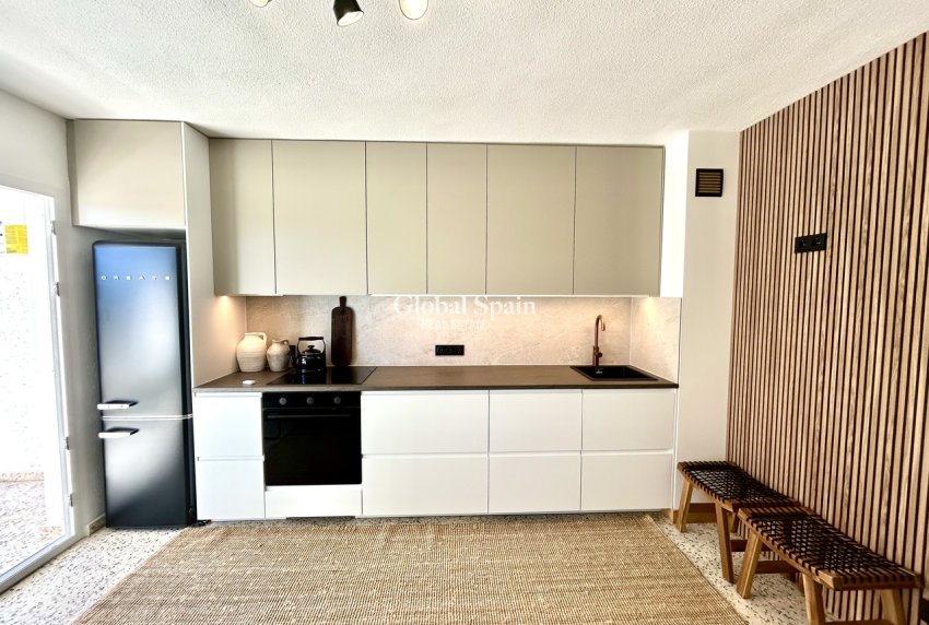 Revente - APPARTEMENT -
GUARDAMAR DEL SEGURA - Costa Blanca